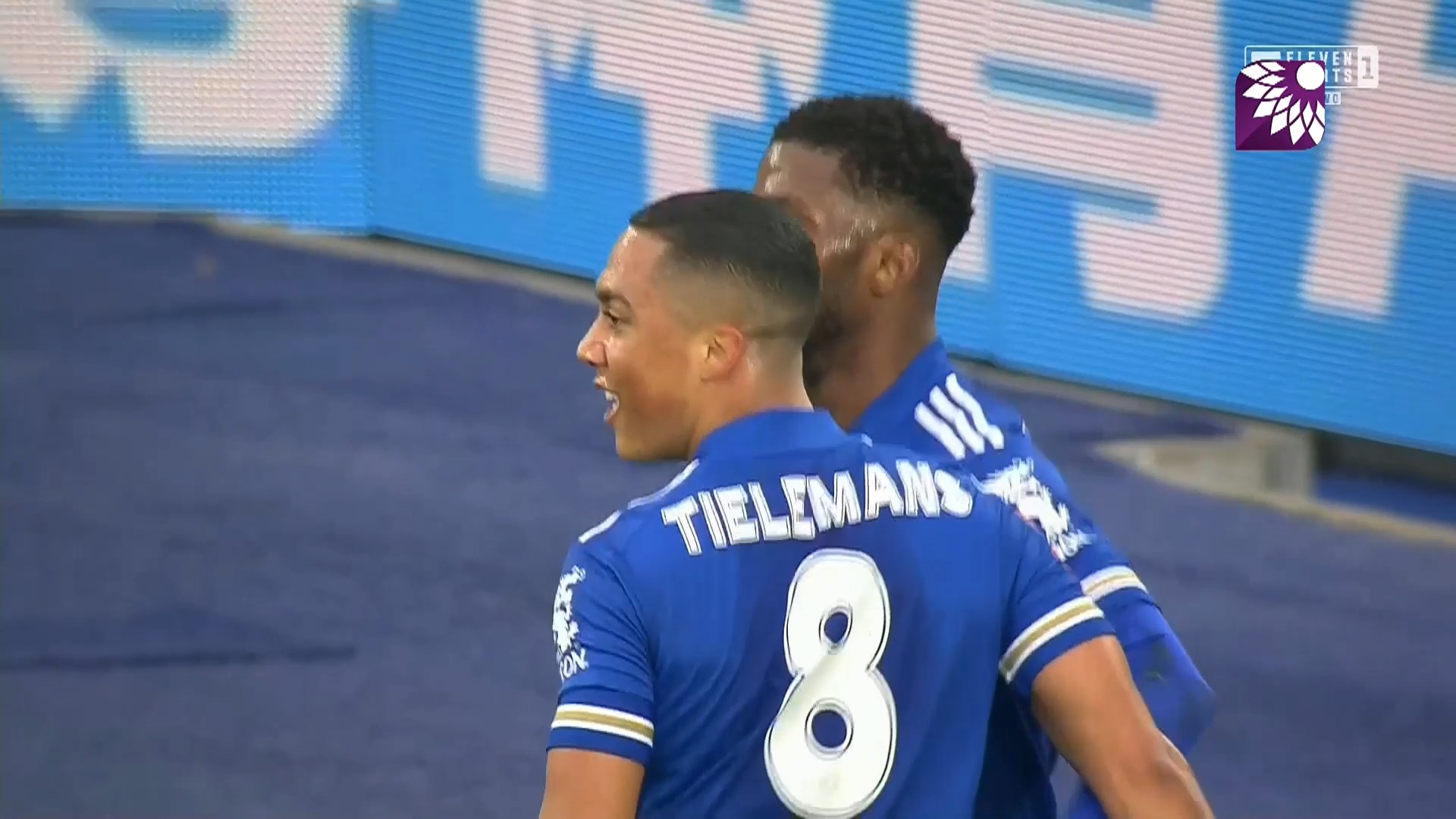 شاهد الهدف الاول ( 1-0 ) لصالح ليستر سيتي في شباك مانشستر يونايتد