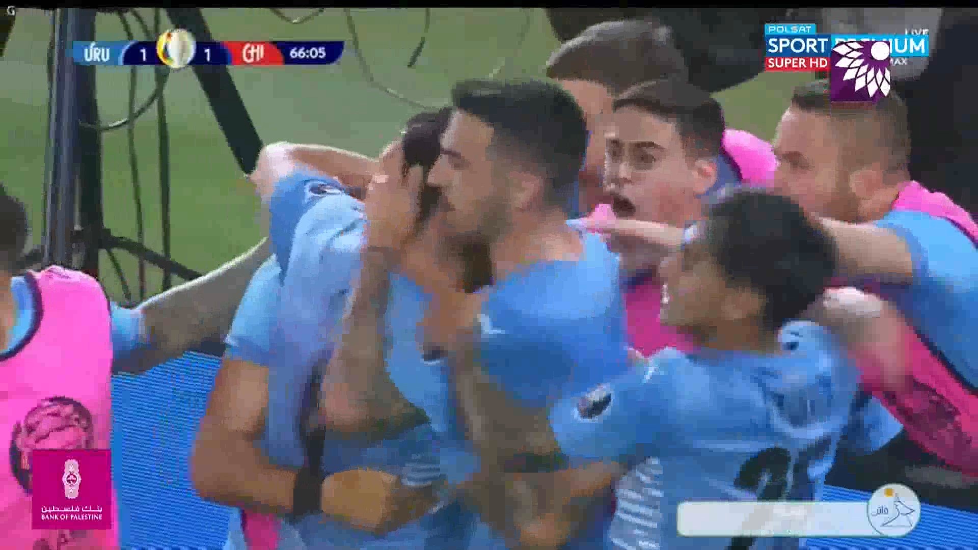 شاهد هدف التعادل (1 – 1) لصالح أوروغواي في شباك تشيلي