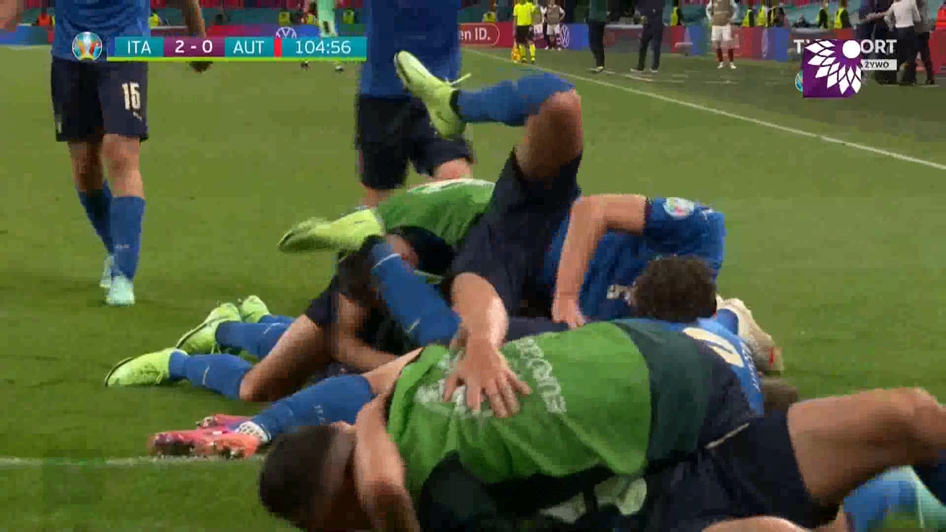 شاهد الهدف الثاني ( 2-0 ) لصالح ايطاليا في شباك النمسا