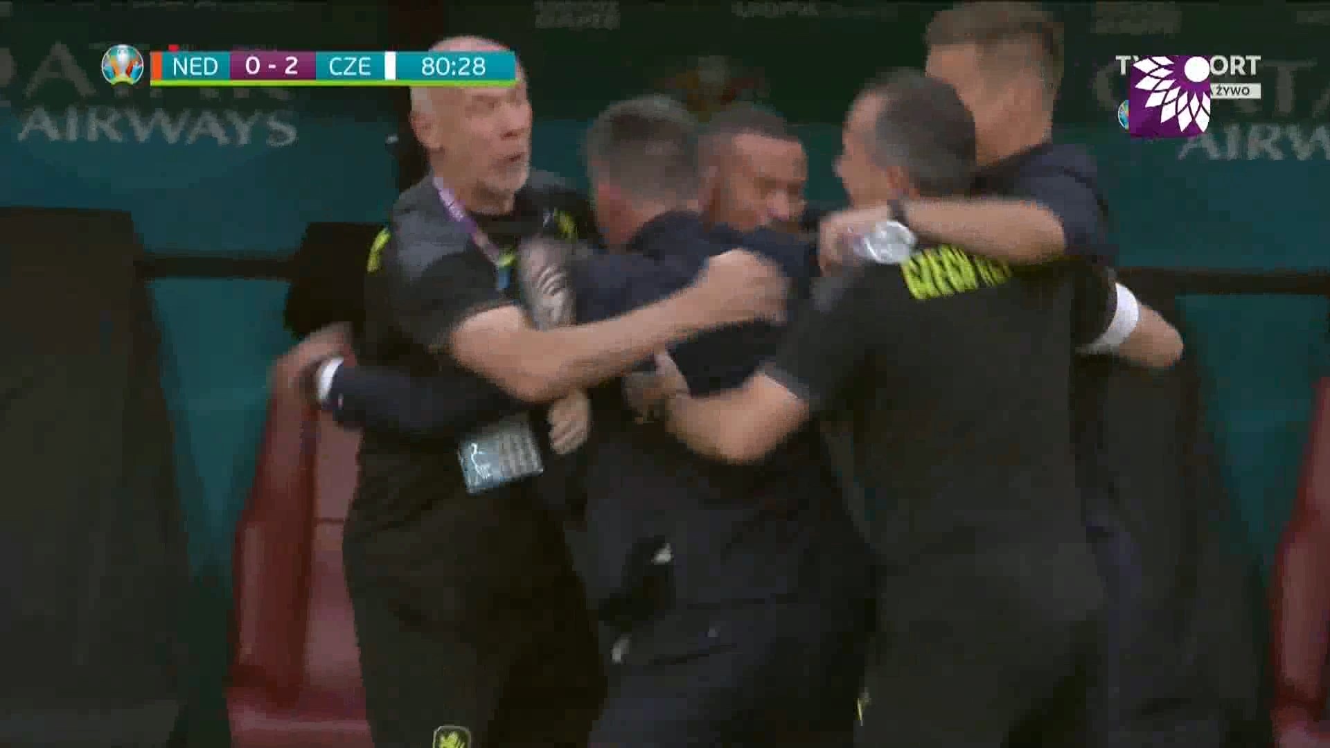 شاهد الهدف الثاني (2-0 ) لصالح التشيك في شباك هولندا