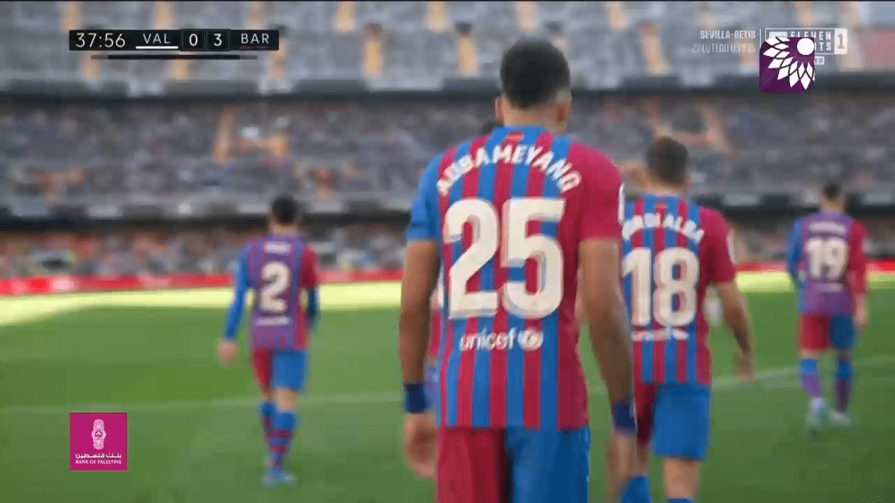 شاهد الهدف الثالث (3-0) لصالح برشلونة في شباك فالنسيا