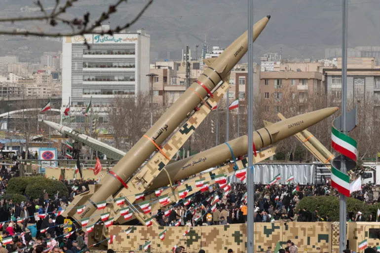 إيران: طوّرنا أسلحة ومسيّرات أكثر تقدماً خلال حرب الأربعين يوماً