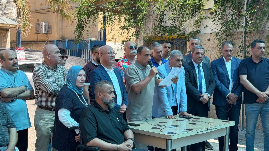 أبو هولي يؤكد من طولكرم وقلقيلية مواصلة دعم النازحين وحماية خدمات “الأونروا” ومستشفى الوكالة