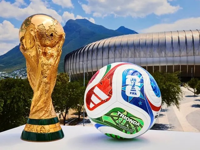 الفيفا يدرس توسيع بطولة كأس العالم لتشمل 64 دولة مشاركة