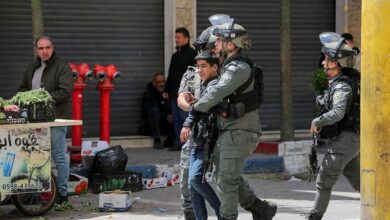 الاحتلال يزجّ بغالبية القاصرين الفلسطينيين الأسرى في العزل الانفرادي